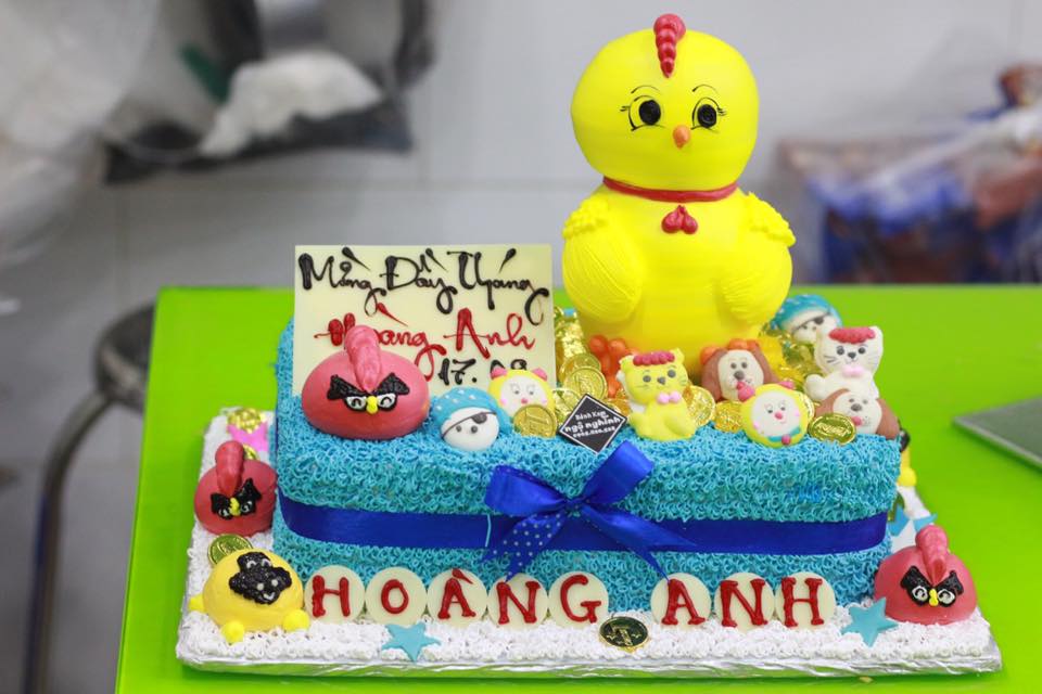 Hunnie Cake - Bạn đang loay hoay tìm mẫu bánh sinh nhật trang trí thôi nôi  chủ đề gà con cho bé yêu nhà mình tuổi Dậu thì đây sẽ là chiếc