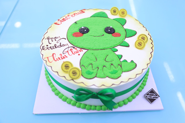 Bánh kem sinh nhật vẽ hình con rồng tuổi thìn màu xanh lá siêu dễ thương | Bánh  Kem Ngộ Nghĩnh