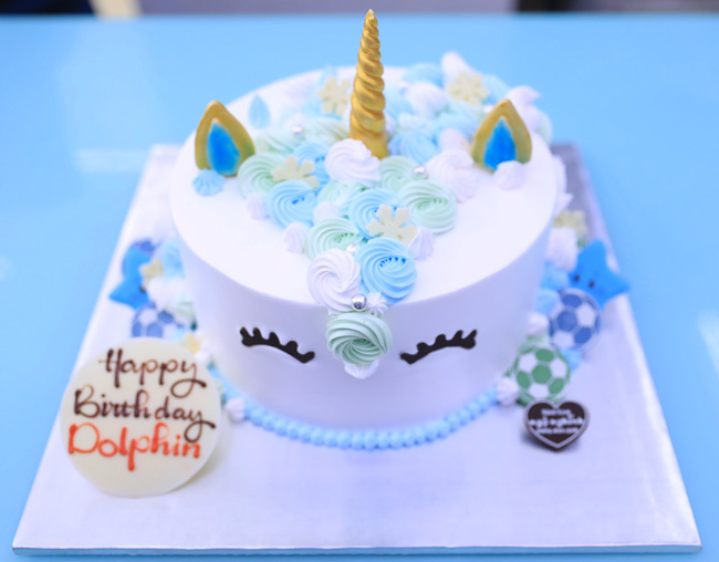 345-banh-kem-sinh-nhat-tao-hinh-3d-ngua-unicorn-ban-rat-chay